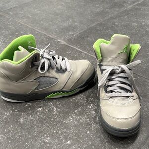 Used 2.5 Jordan’s